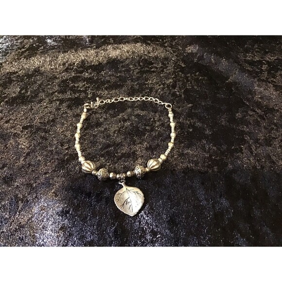 Unbranded Jewelry - Silver Tone Beaded Leaf Charm Bracelet Adjustable Nature Fairy Boho Woodsy Fall